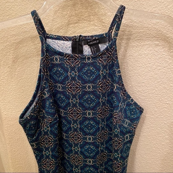 FOREVER 21 Green Pattern Dress Size Small - Picture 2 of 7